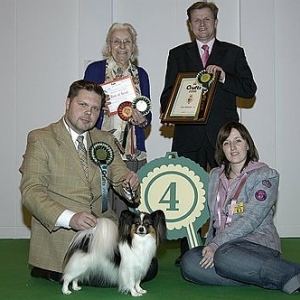 Noriko taking BIG-4 at Crufts
